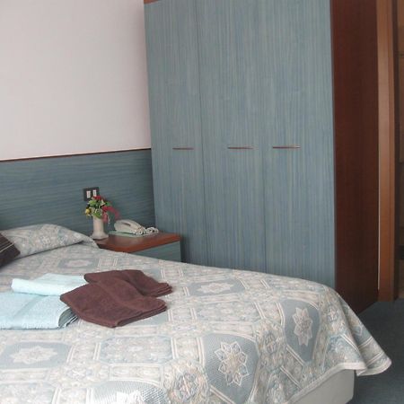 Albergo Del Turista Vernasca Ngoại thất bức ảnh