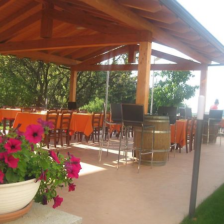 Albergo Del Turista Vernasca Ngoại thất bức ảnh