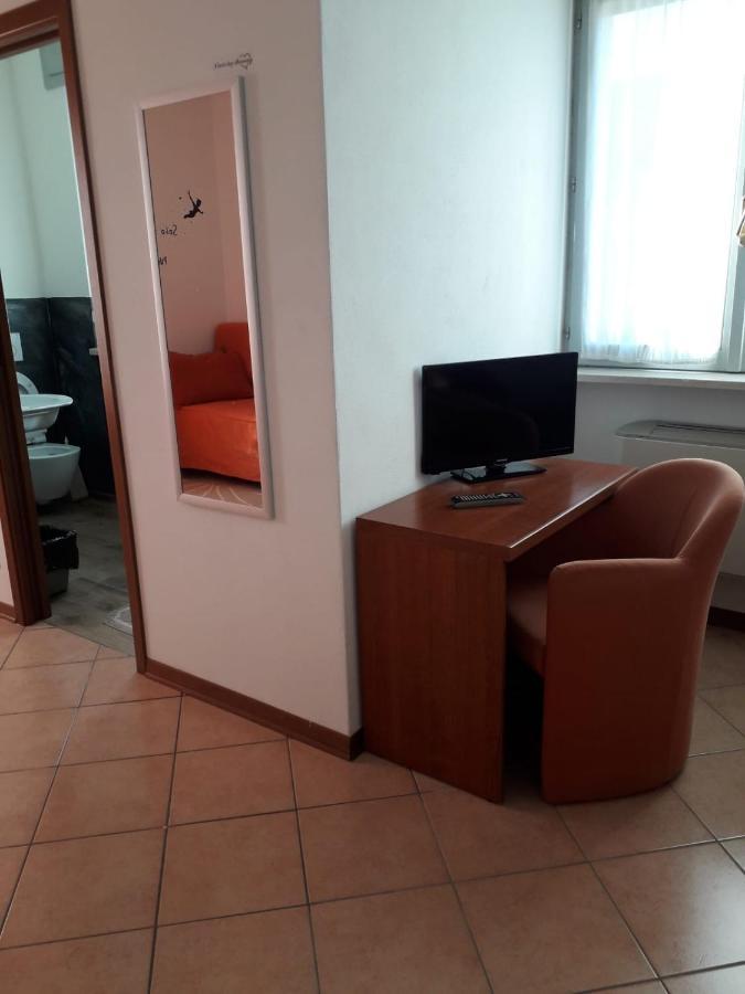 Albergo Del Turista Vernasca Ngoại thất bức ảnh