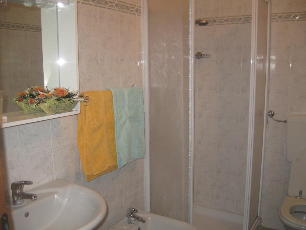 Albergo Del Turista Vernasca Phòng bức ảnh